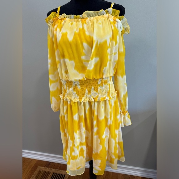 Karl Lagerfeld Yellow Sundress - Picture 5 of 8